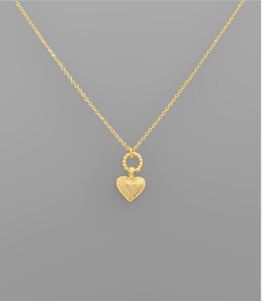 mini gold heart pendent necklace
